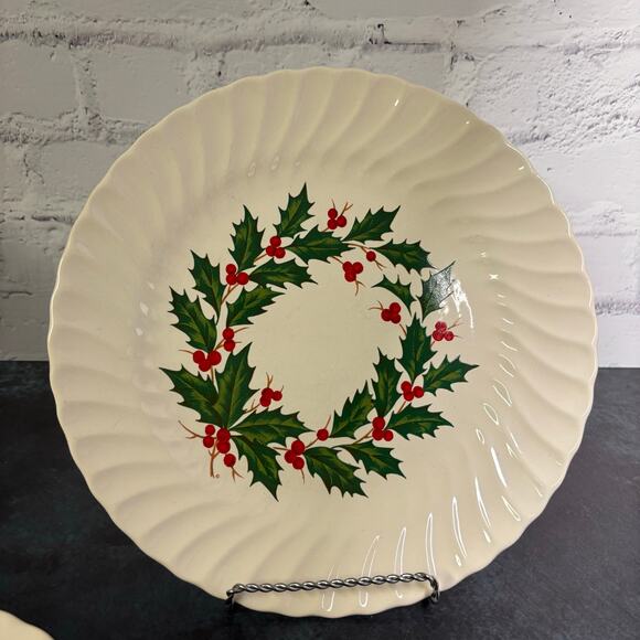 Vintage MCM Scio Japan Holly Berry Dinner Plates, Set of 2 - Picture 1 of 5